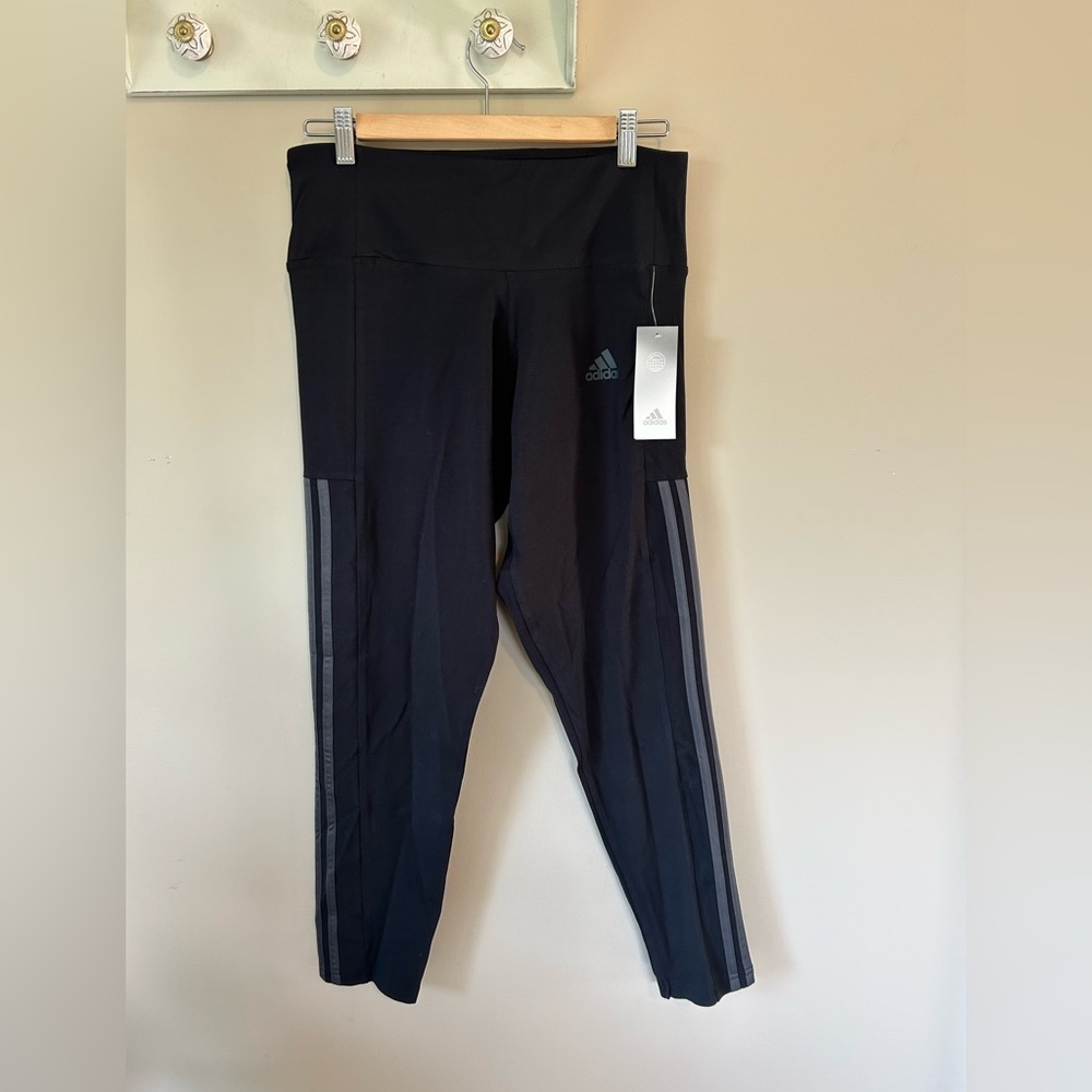 NWT Adidas Leggings Size L